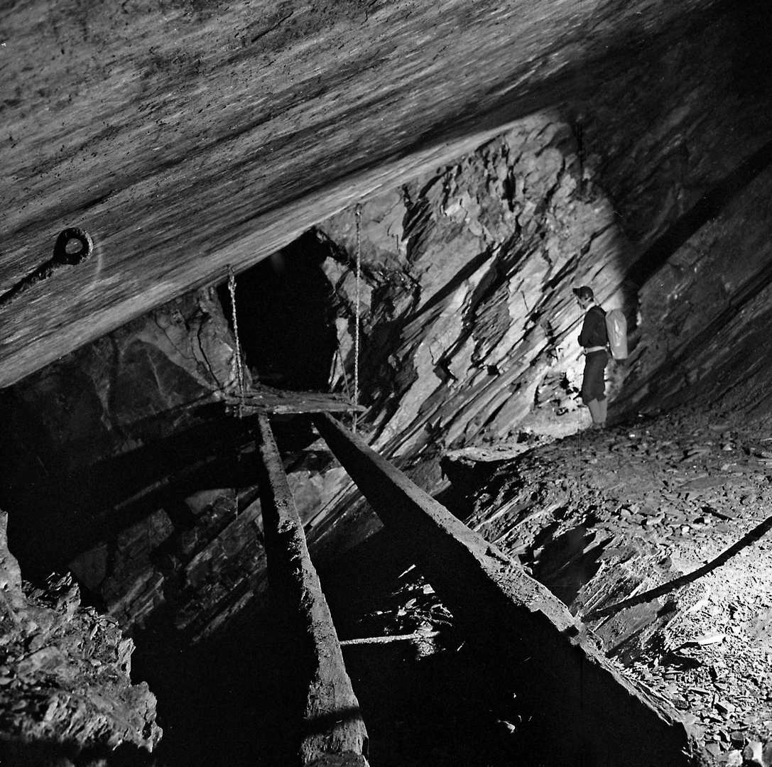 Cwmorthin Mine Summer 84 e